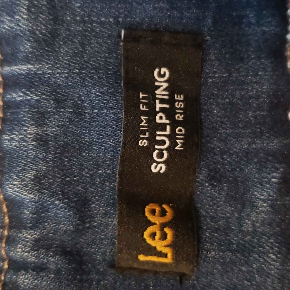 Lee Sculpting Denim Pull On Shorts - Picture 4 of 6